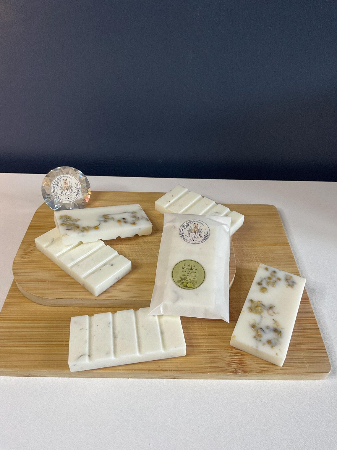 Lola’s Meadow – Bergamot + Chamomile Wax Melt Snap Bar